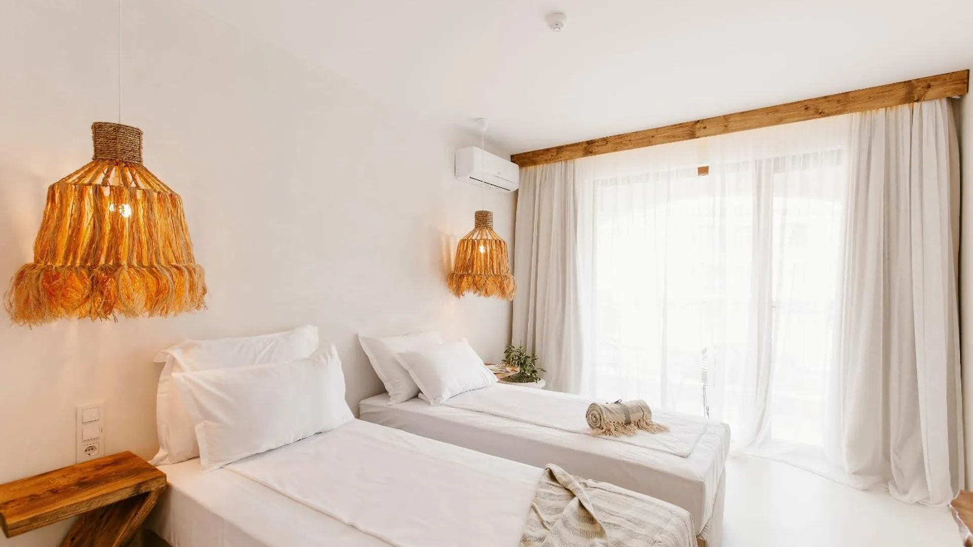 Paradise Bay Hotel Sozopol